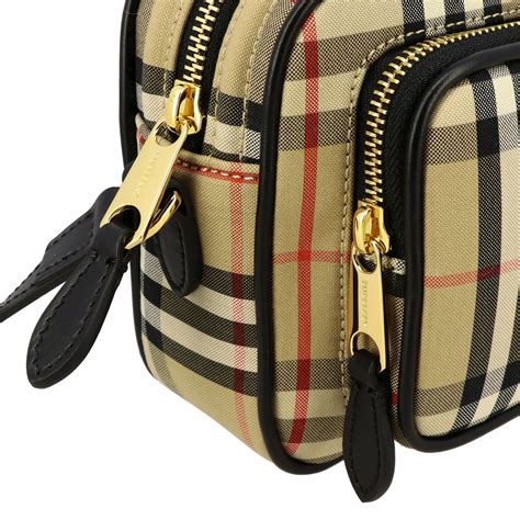 burberry portemonnee dames|burberry camera handbags.